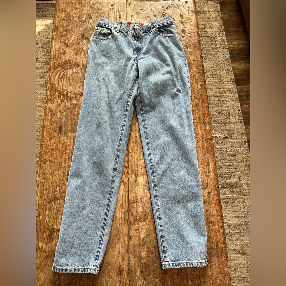 90’s Vintage Levi’s 550 Women’s Classic Relaxed 8 L Tapered Leg EUC 100% Cotton!
